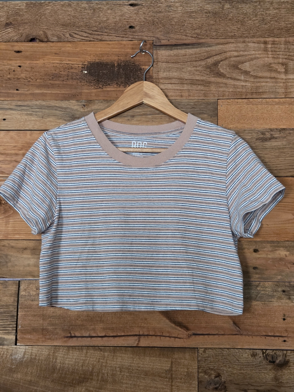 100% Cotton BDG Y2K Casual Baby Tee Women's XS Cropped Crew Neck Short Sleeve